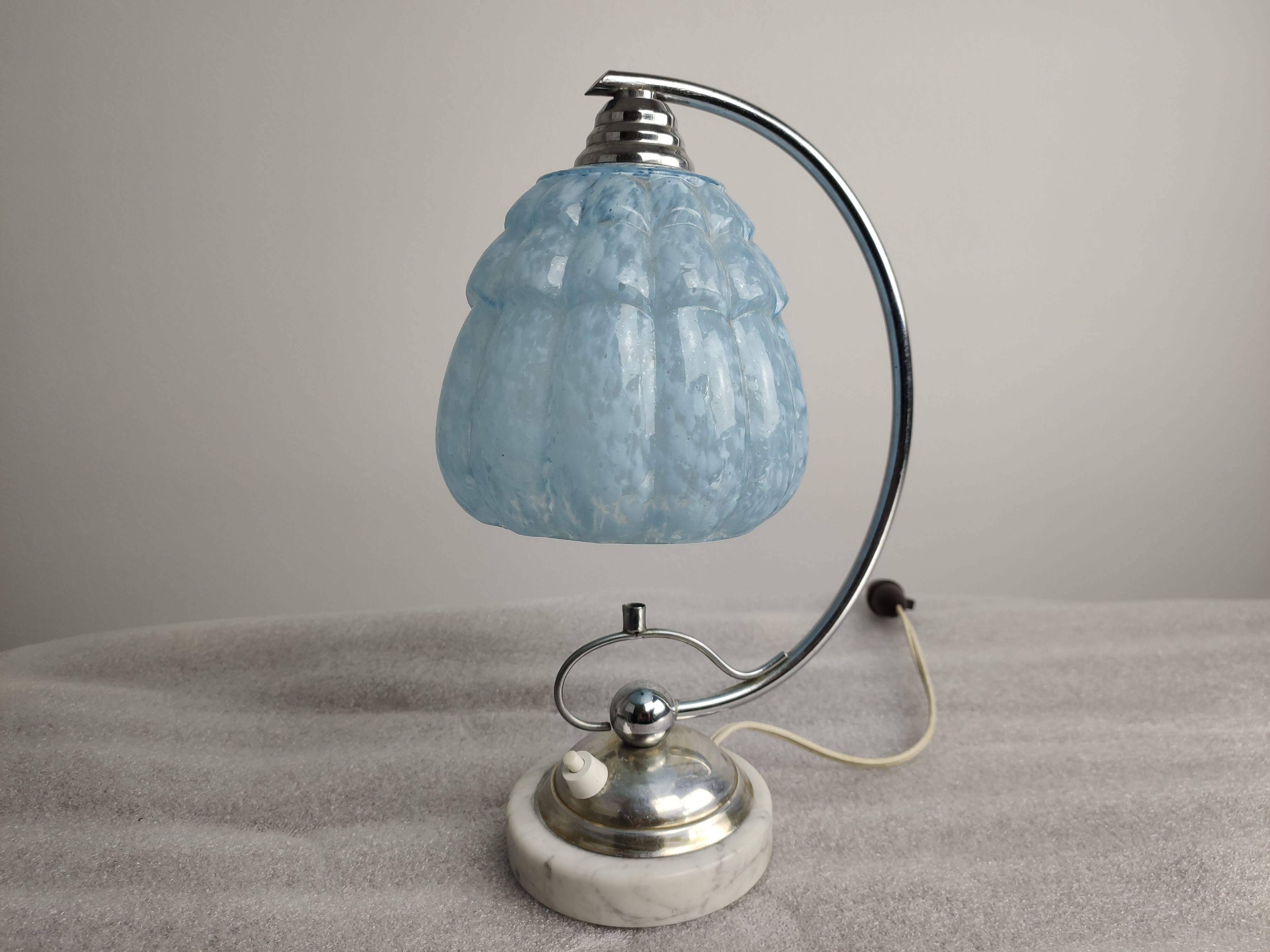 Art deco lamp