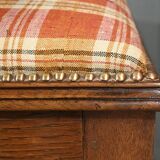 Oak Landing Chest Bench – Early 20th Century