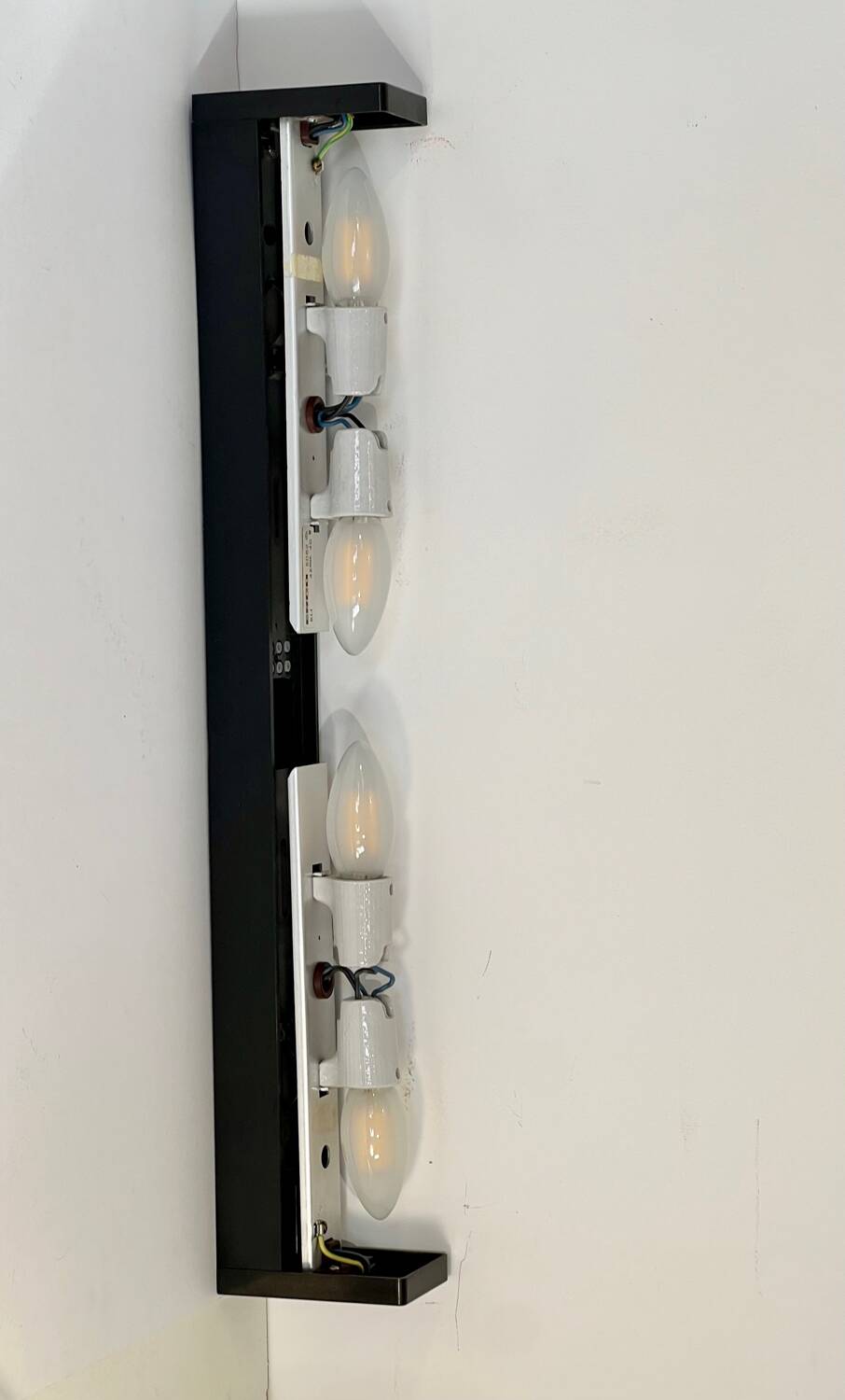 Pair of vintage XXL Bakelite diamond glass wall lights with 4 bulbs.