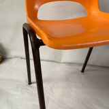 Vintage plastic orange plastic children's chair