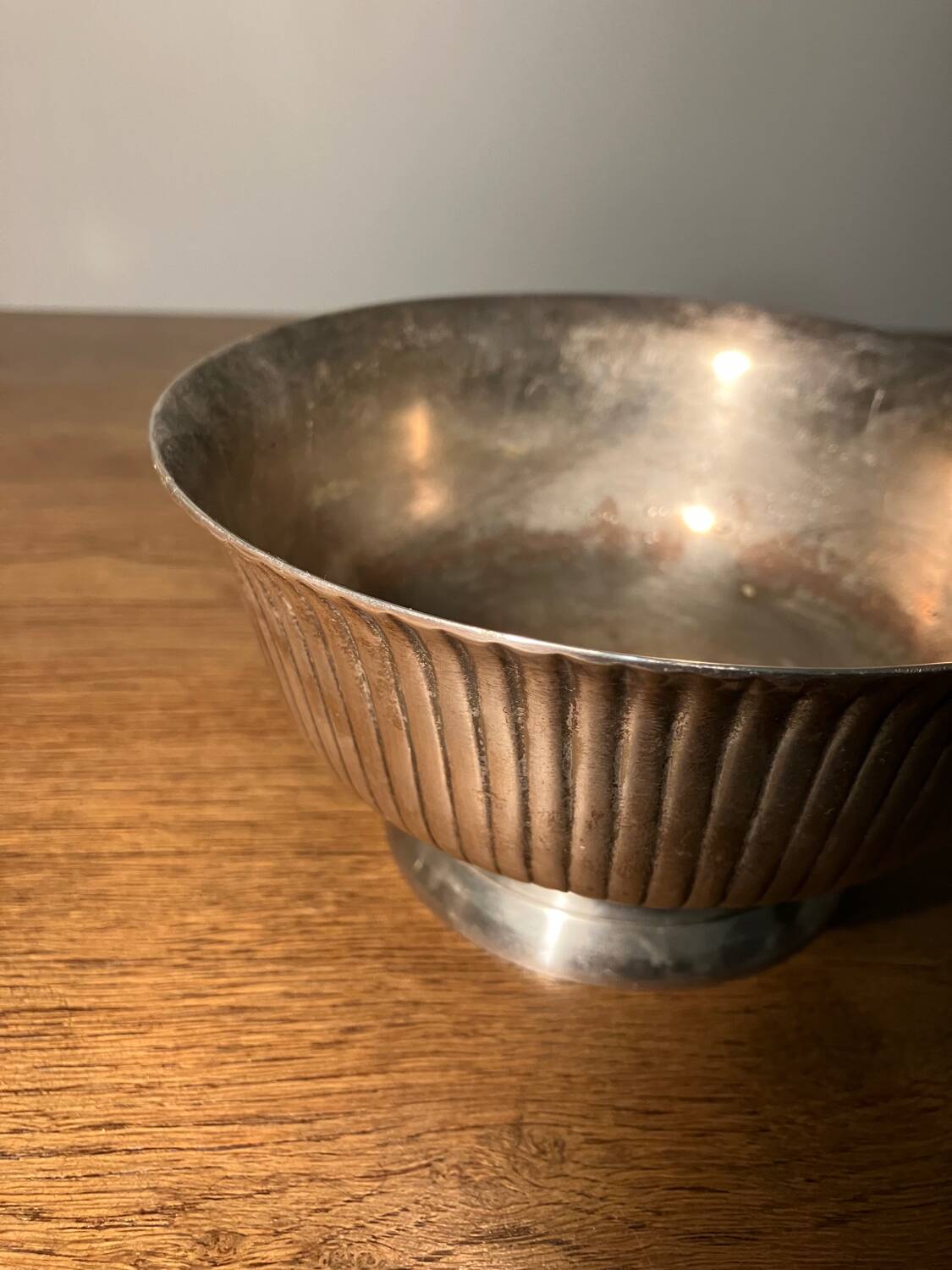 Silver metal stand bowl