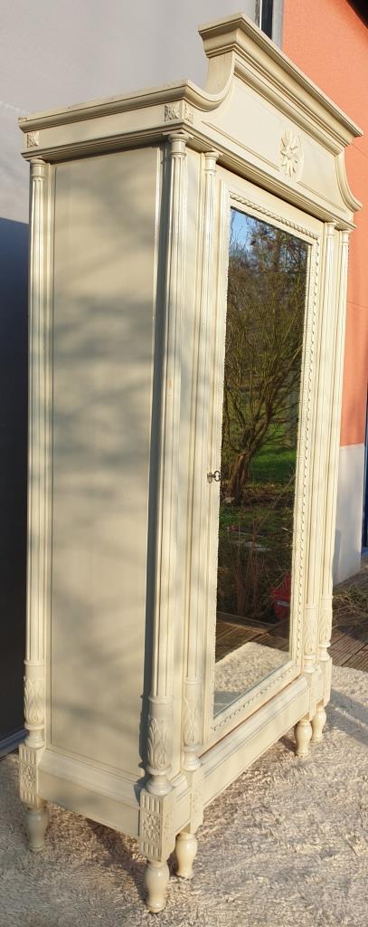 Wardrobe ash and oak