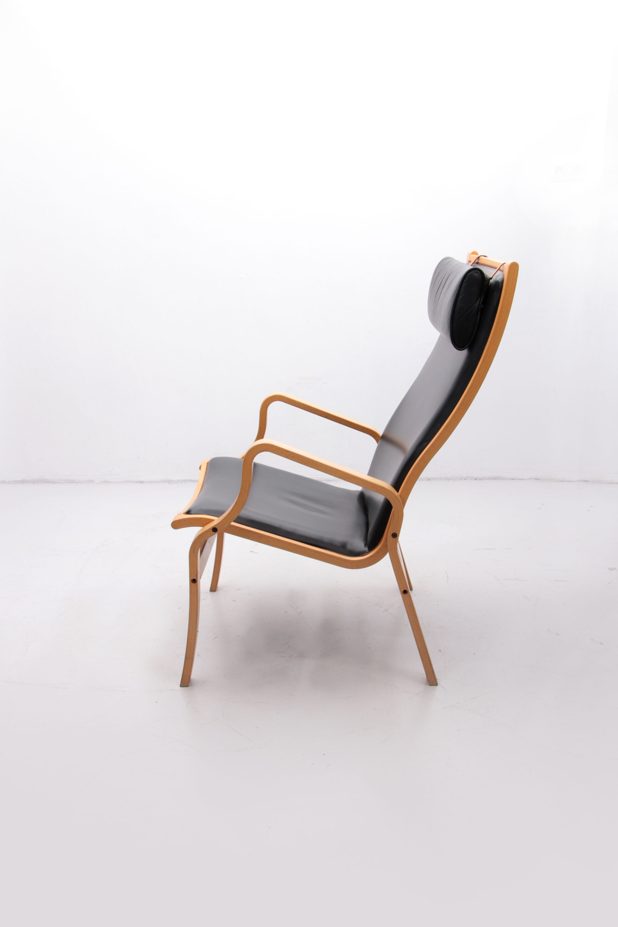 Finn Ostergaard armchair made by Skipper,1970