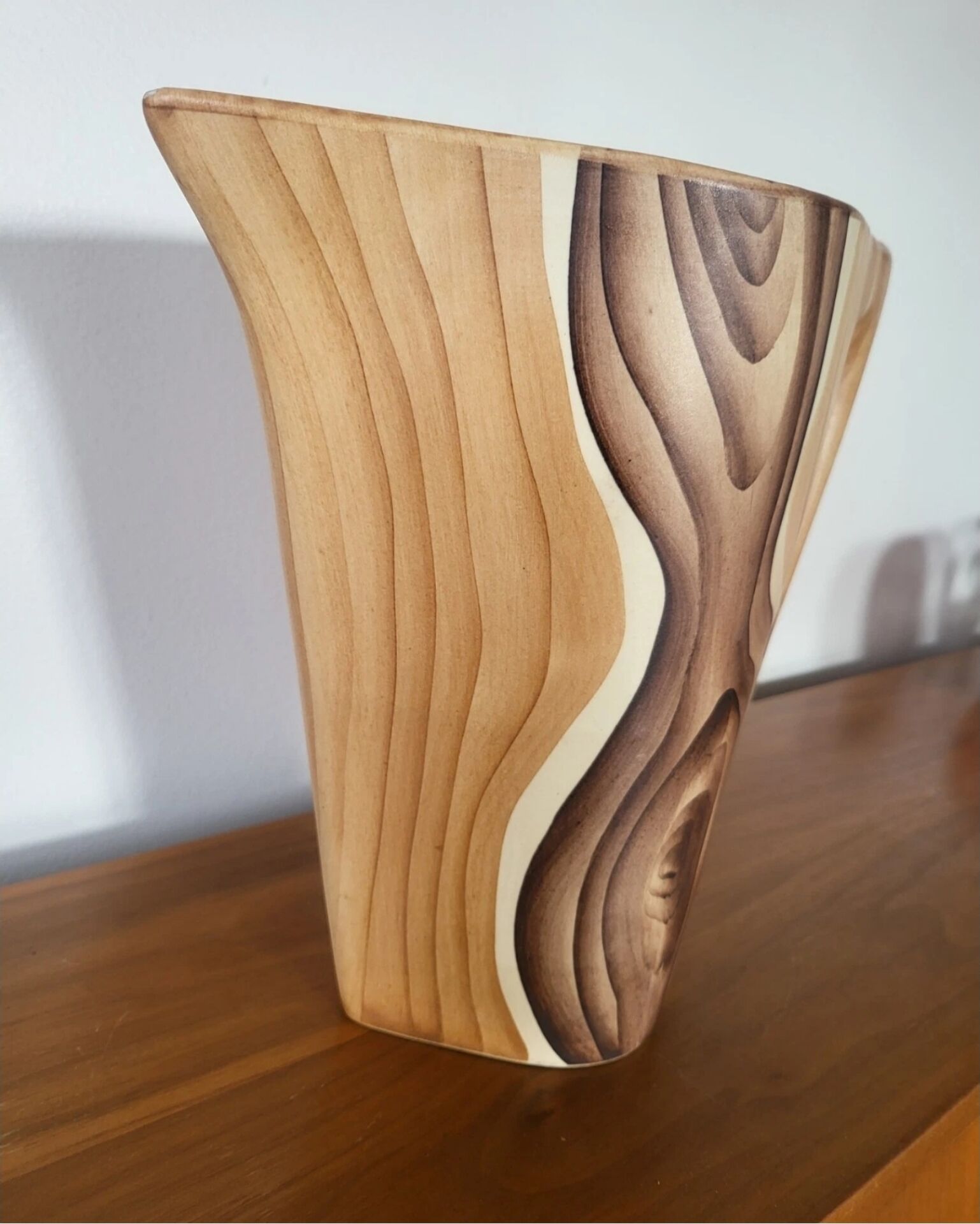 Pichet Vallauris in ceramic faux wood