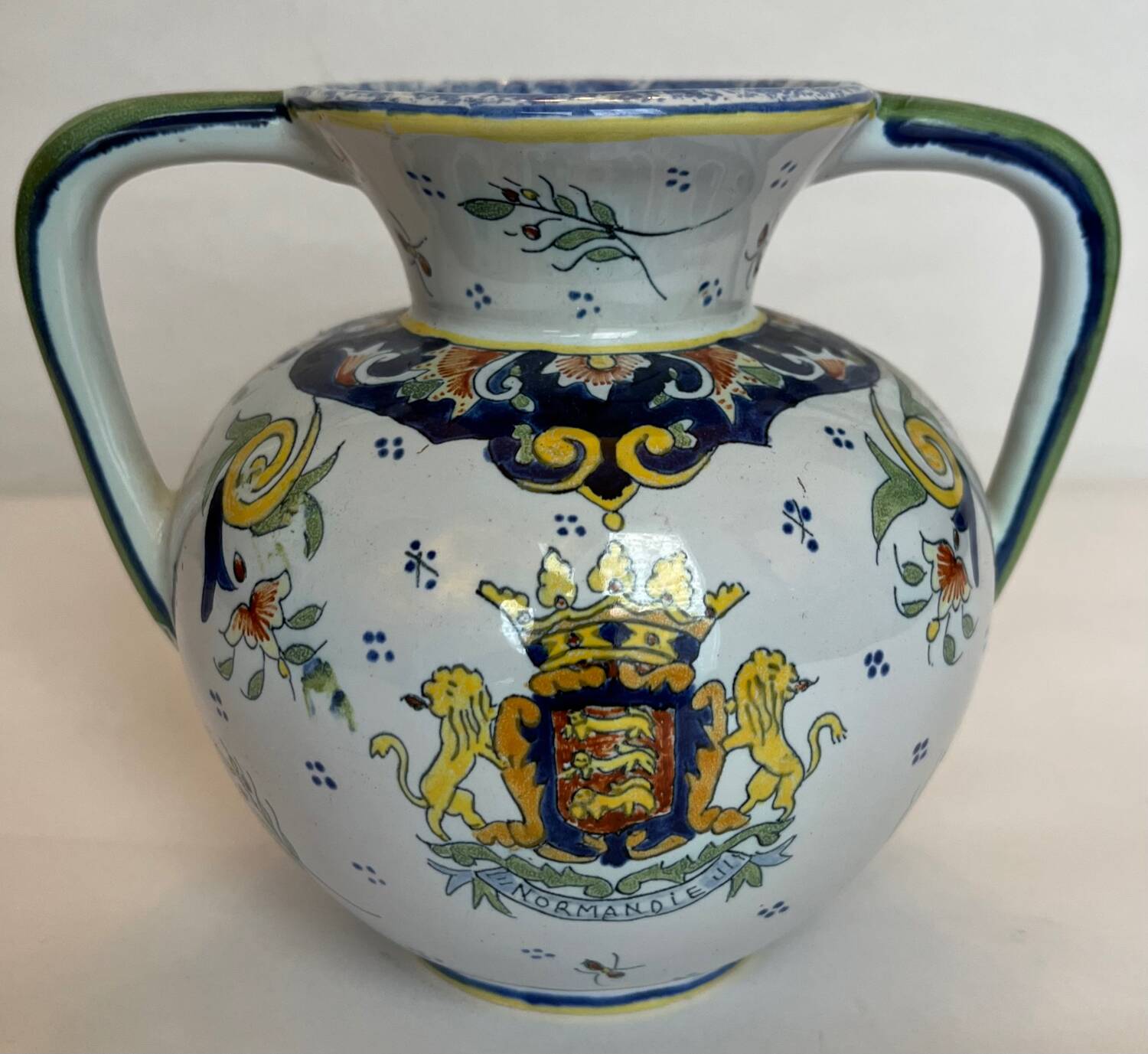 Riva Bella earthenware vase 1896