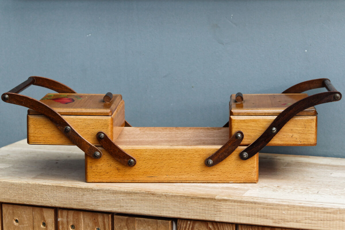 Worker, artisanal work, 50s