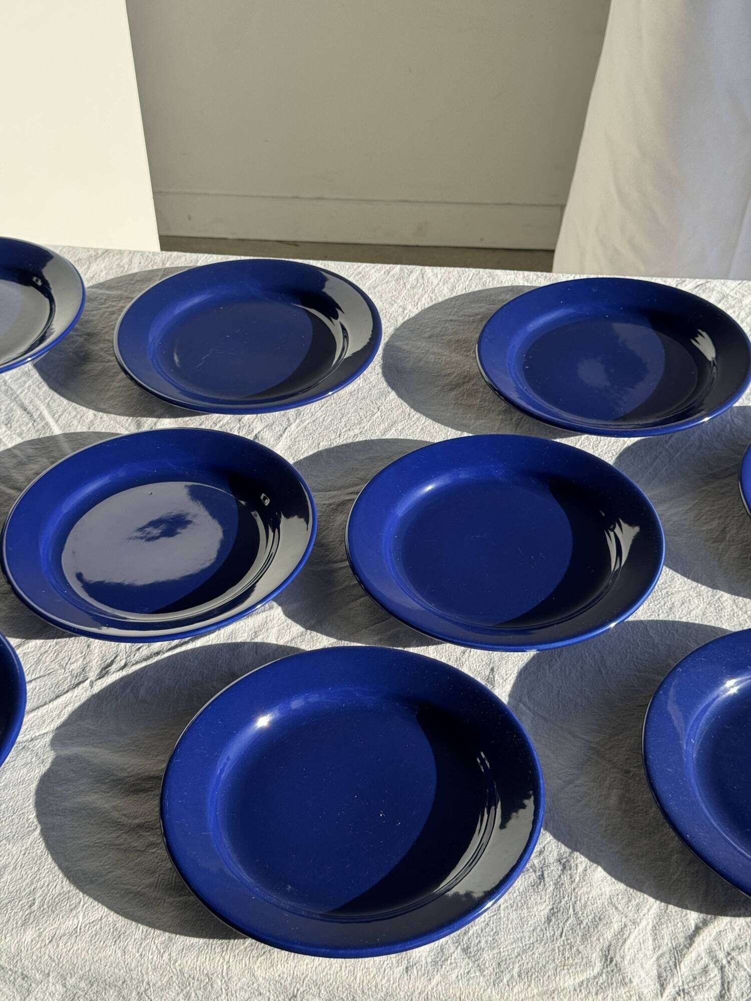 Set of 12 vintage blue ceramic plates D23