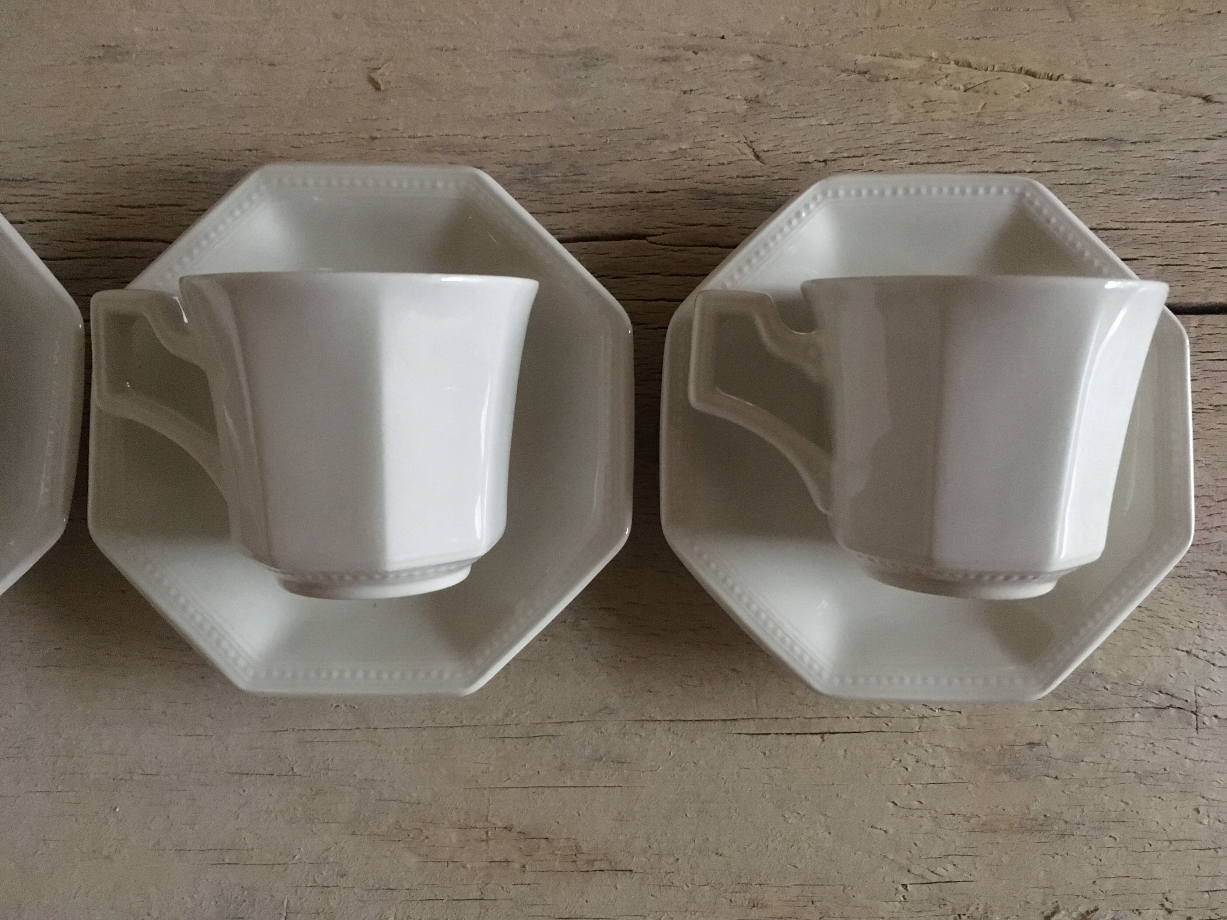 Set of 3 cups Johnson Brothers pearls, Greek Revival English