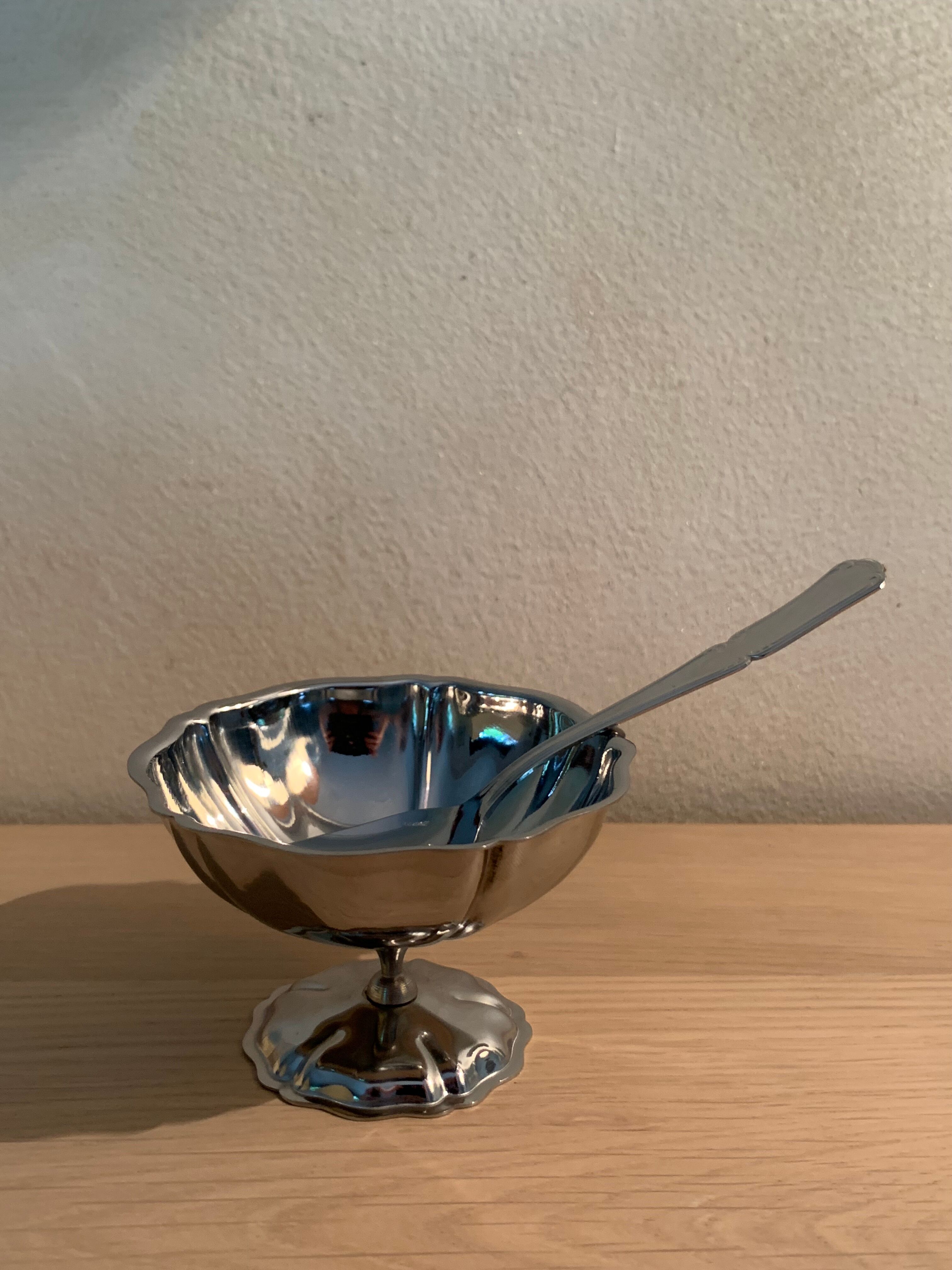 Service de 6 coupes à glace inox