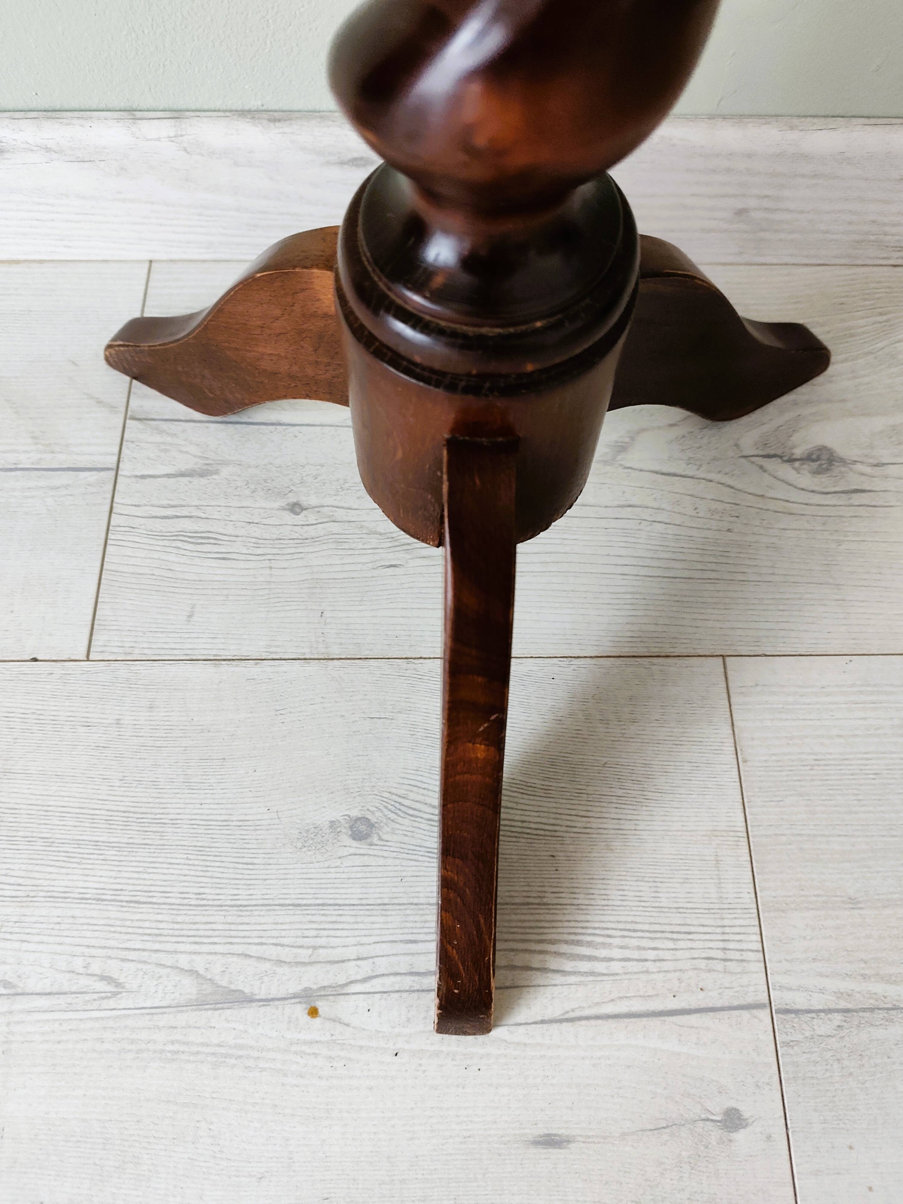 Antique turned leg side table