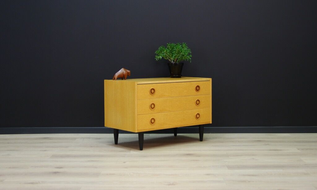 Vintage cabinet in ash vintage Scandinavian design