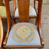 8 gondola chairs in solid wood and green and blue fabric