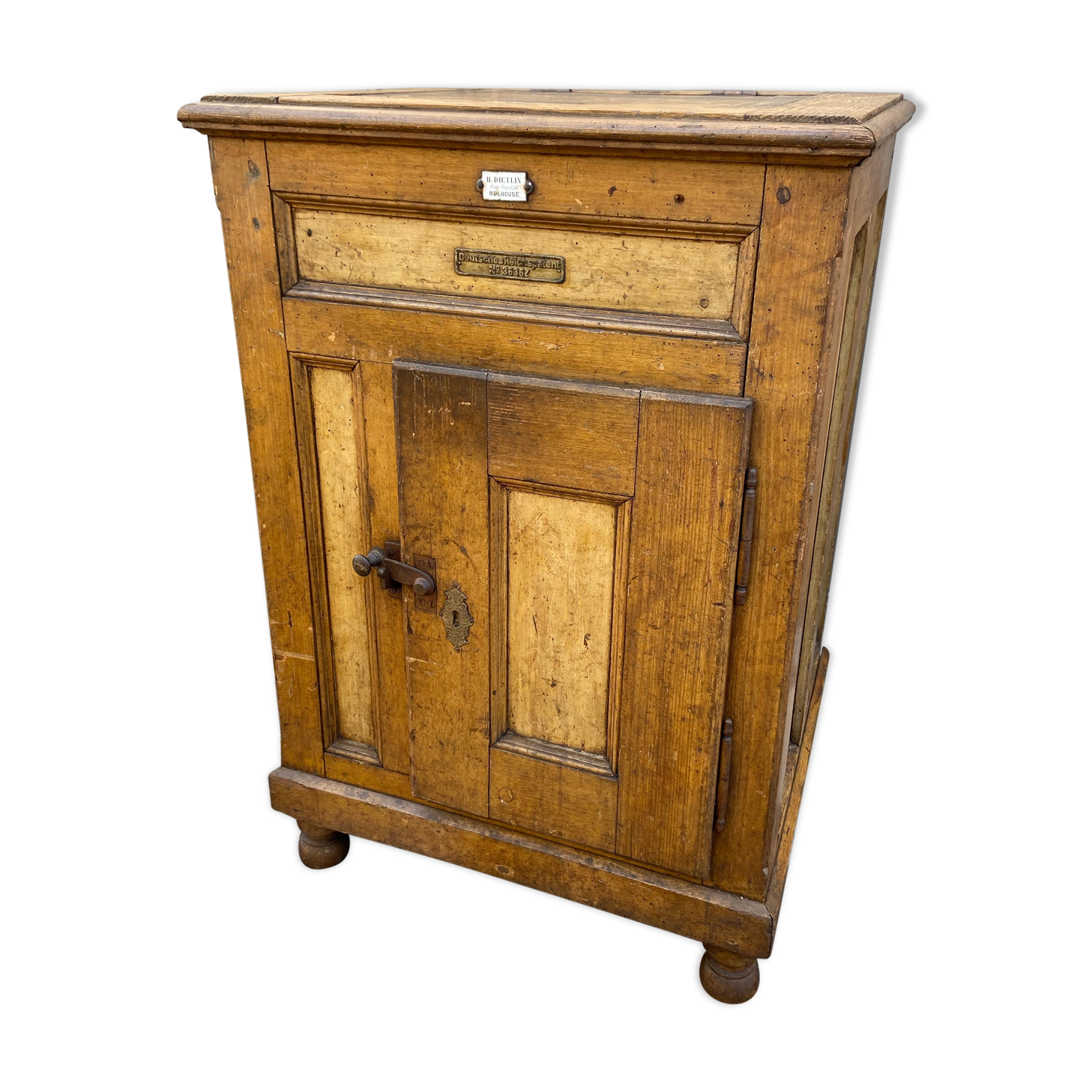 Wooden cooler fir period 1900