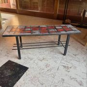 Table basse en lave émaillée – Jean & Robert Cloutier – Circa 1960
