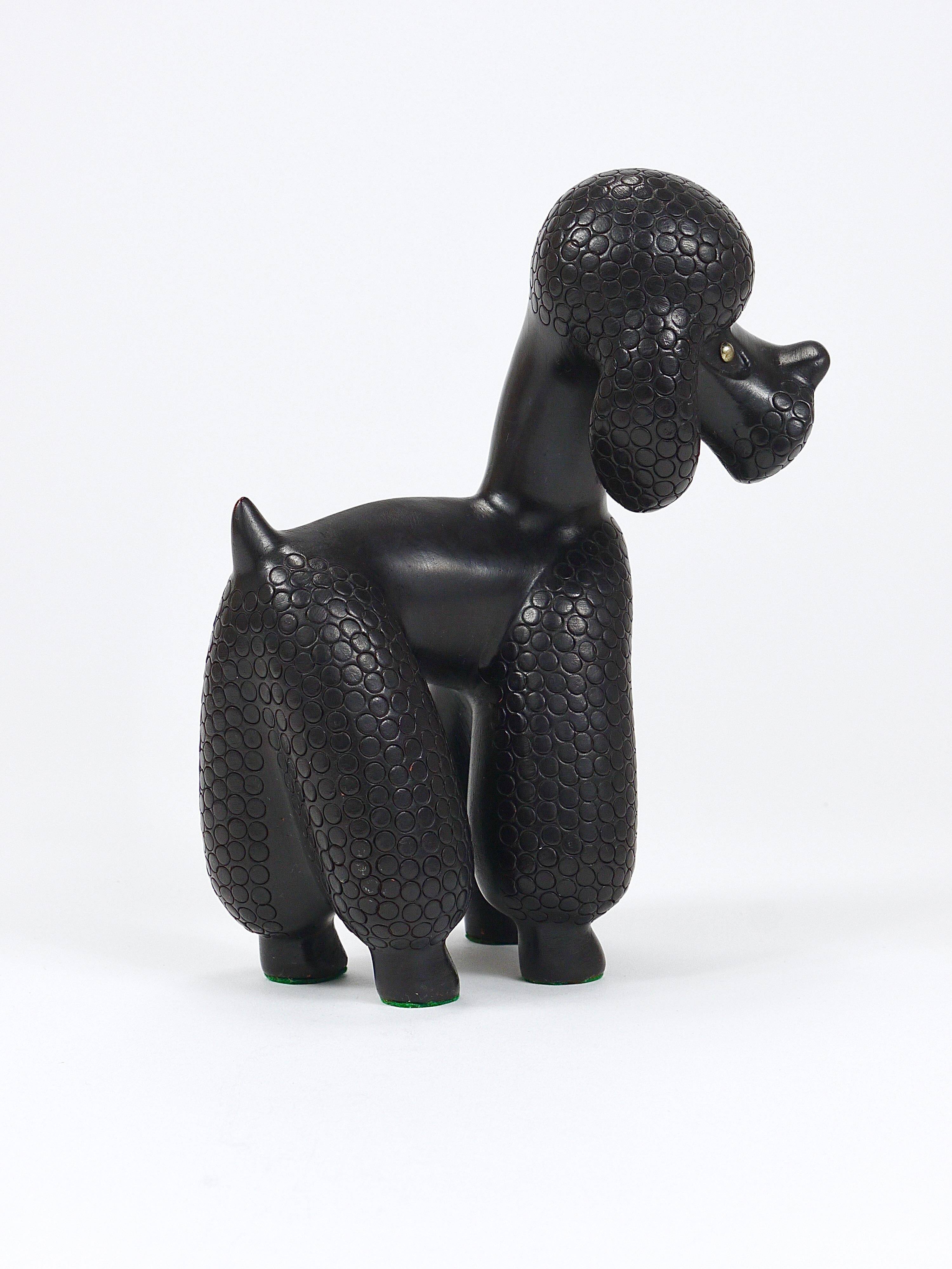 Charming figurine sculpture of a poodle dog by Leopold Anzengruber, Austria, 1950s.