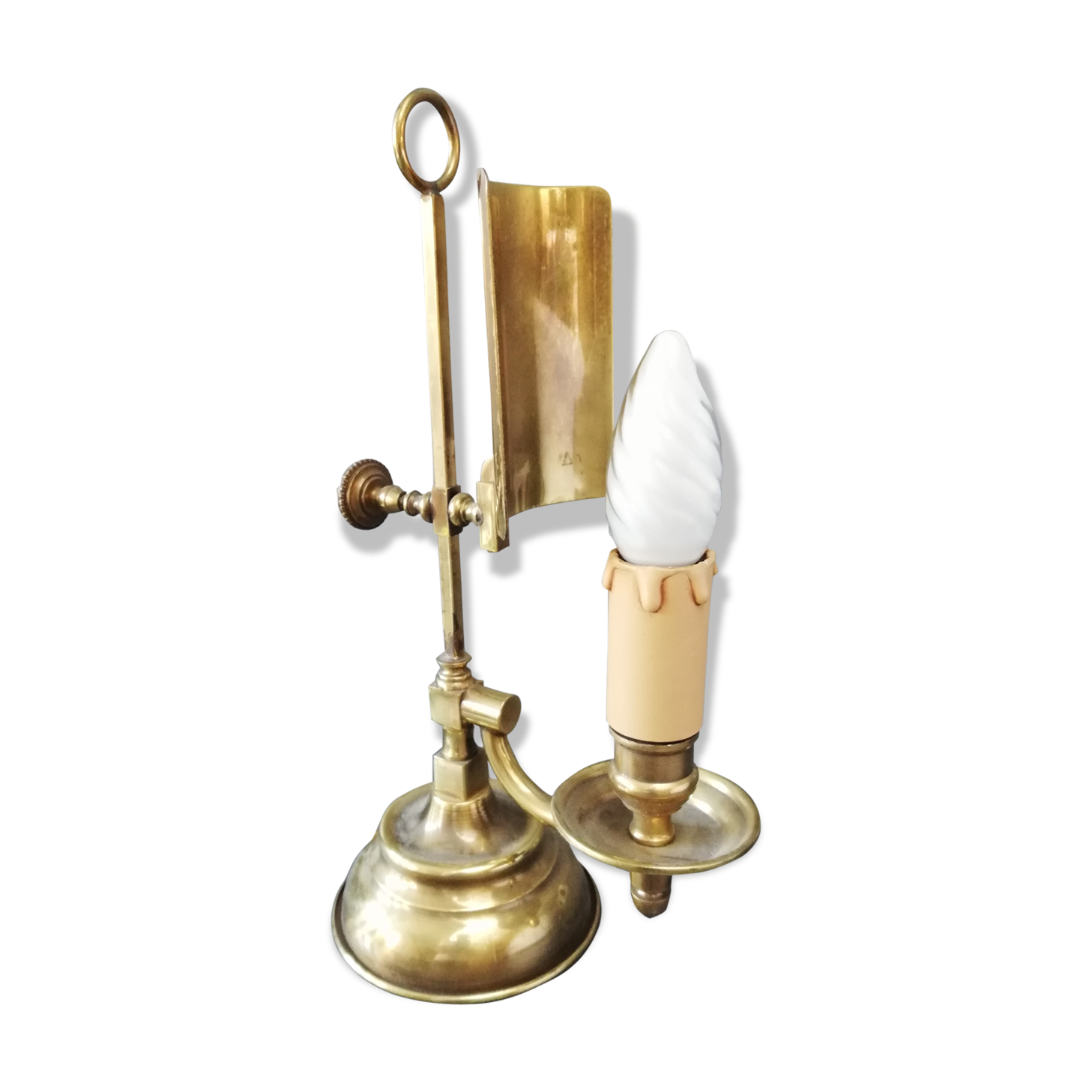 Candlestick-style lamp