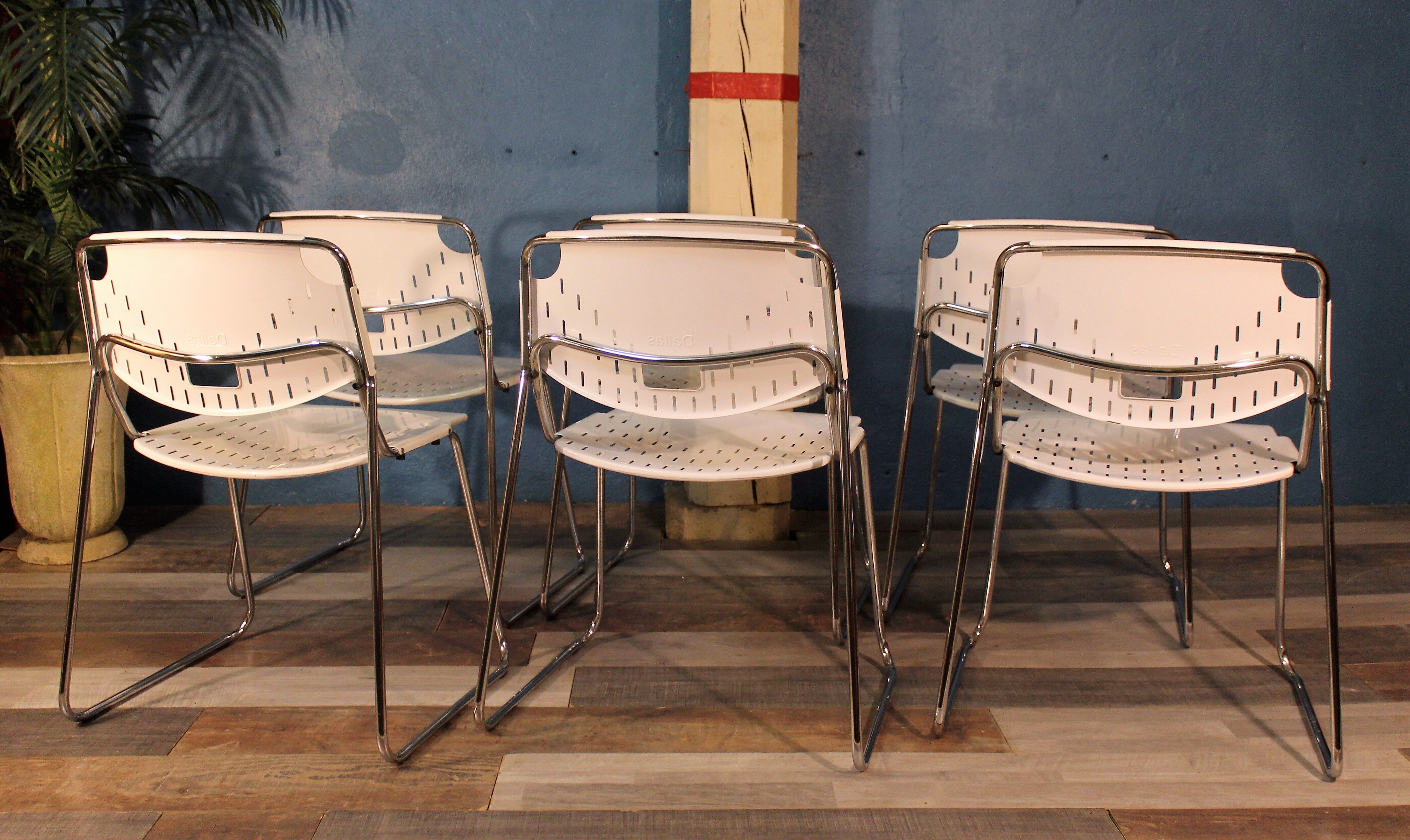 "Dallas" Favaretto Chairs 1975