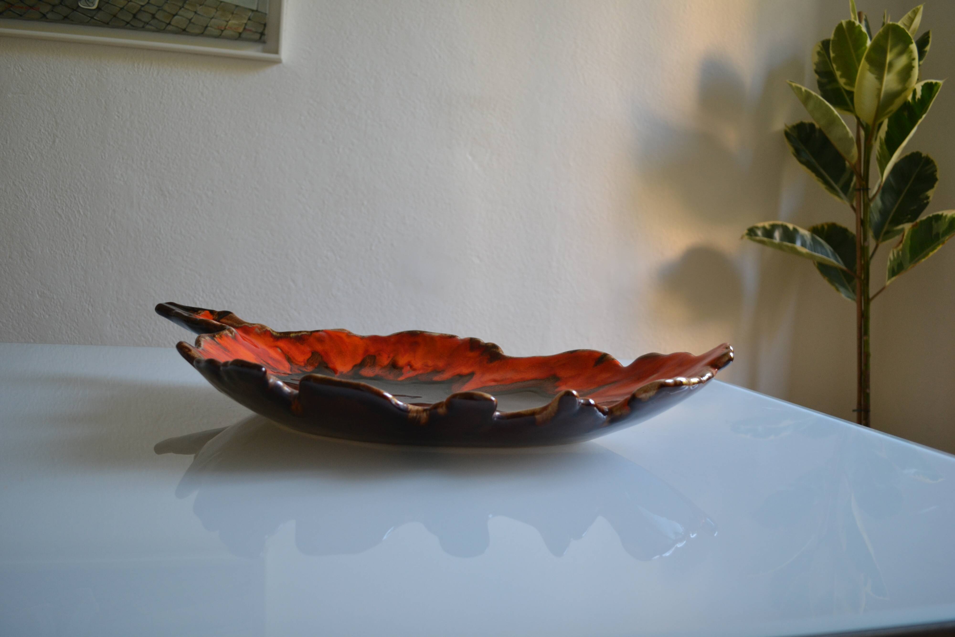 Large ceramic bowl in the shape of Corsica, orange and brown, vintage 70s