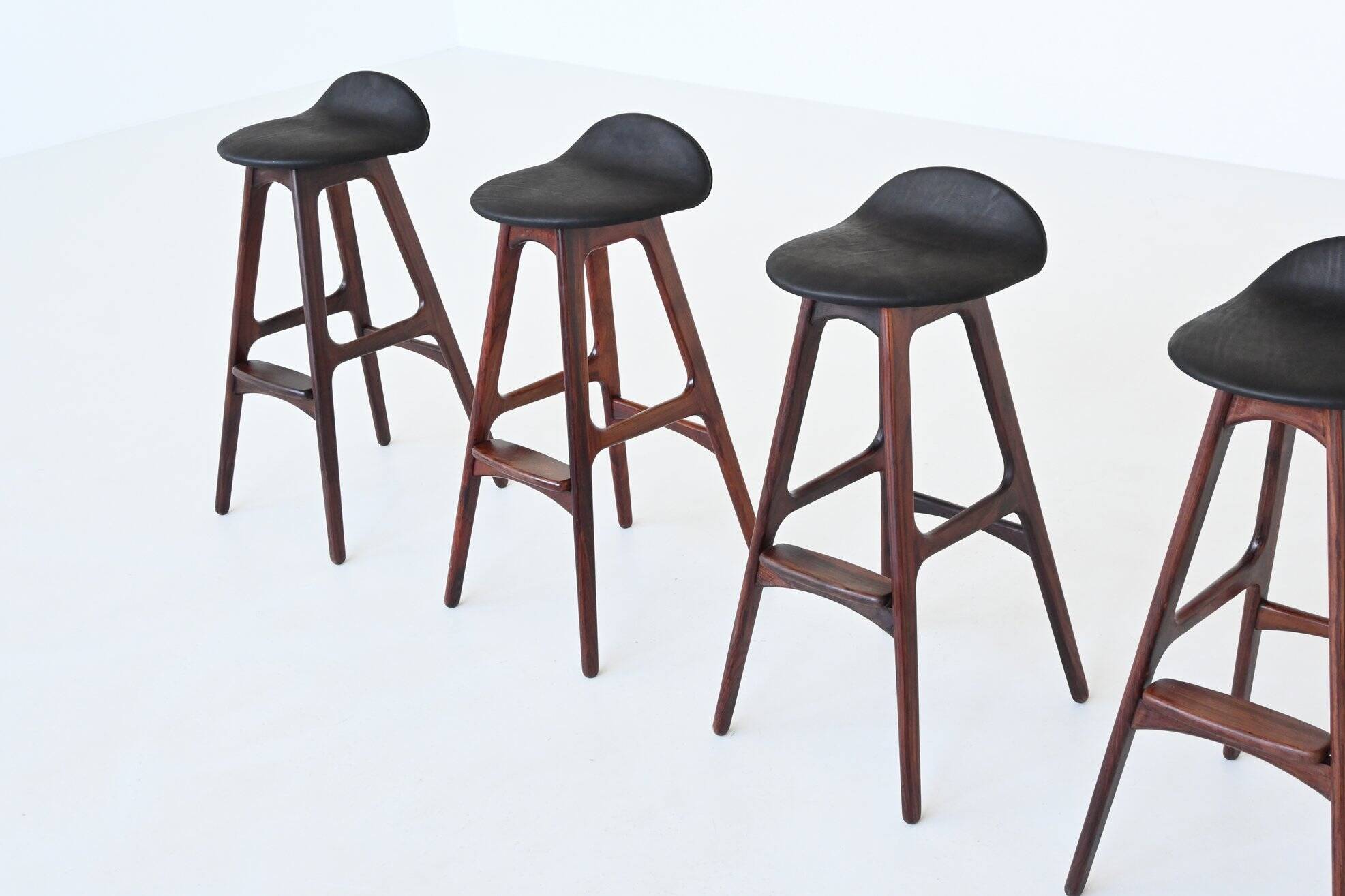 Erik Buch 'OD61' Bar Stools in rosewood Odense Mobler