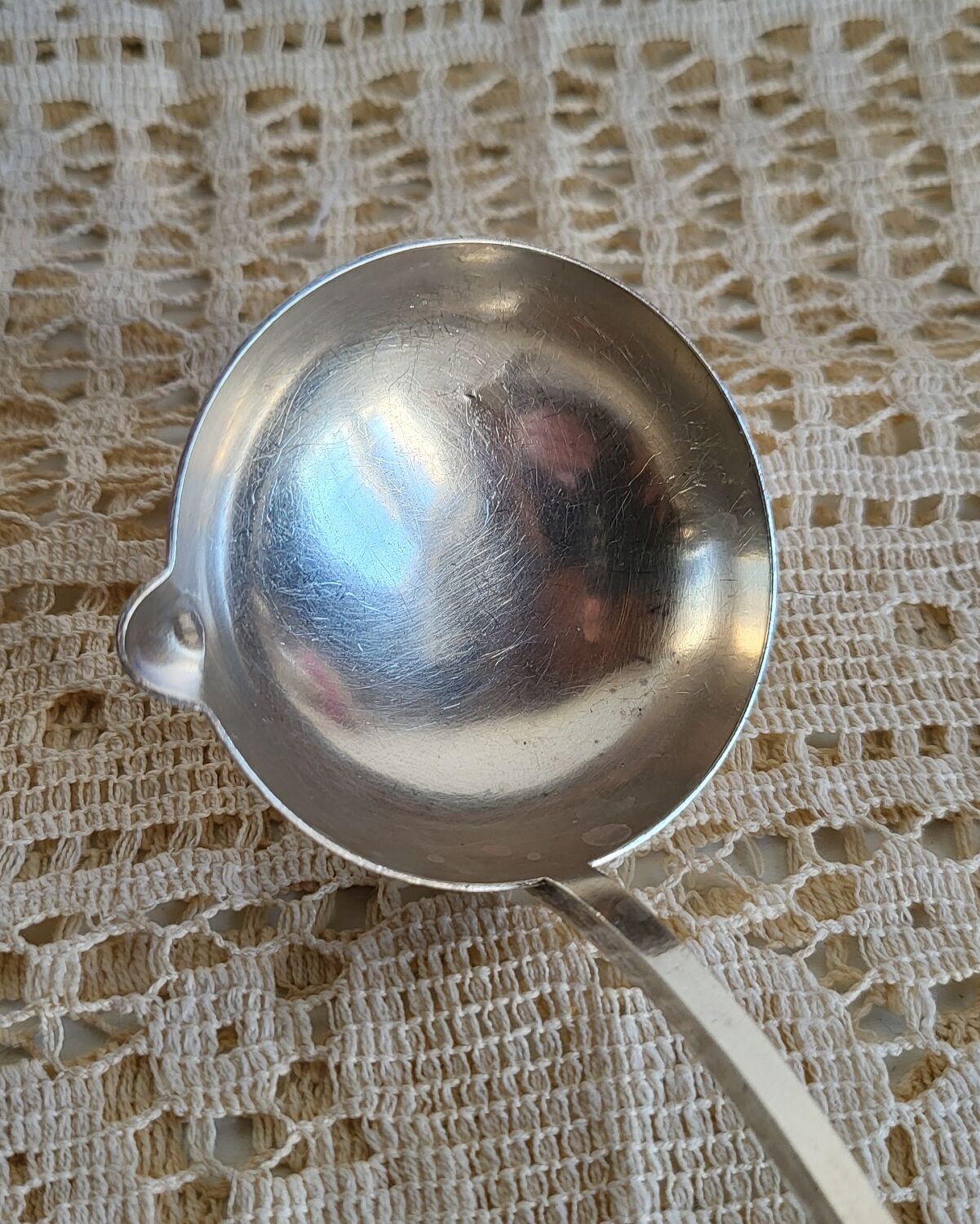 Punch ladle, cocktail, in silver-plated cherry metal.