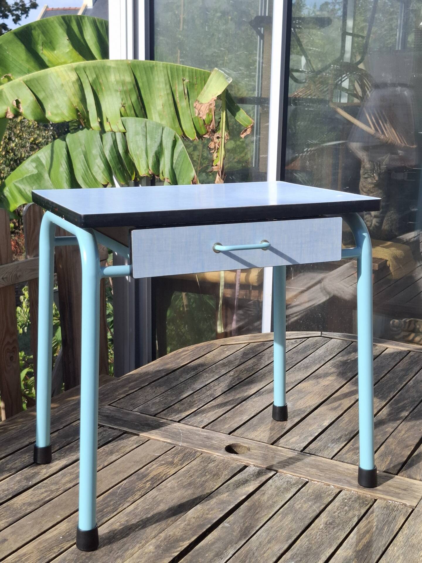Child's desk formica