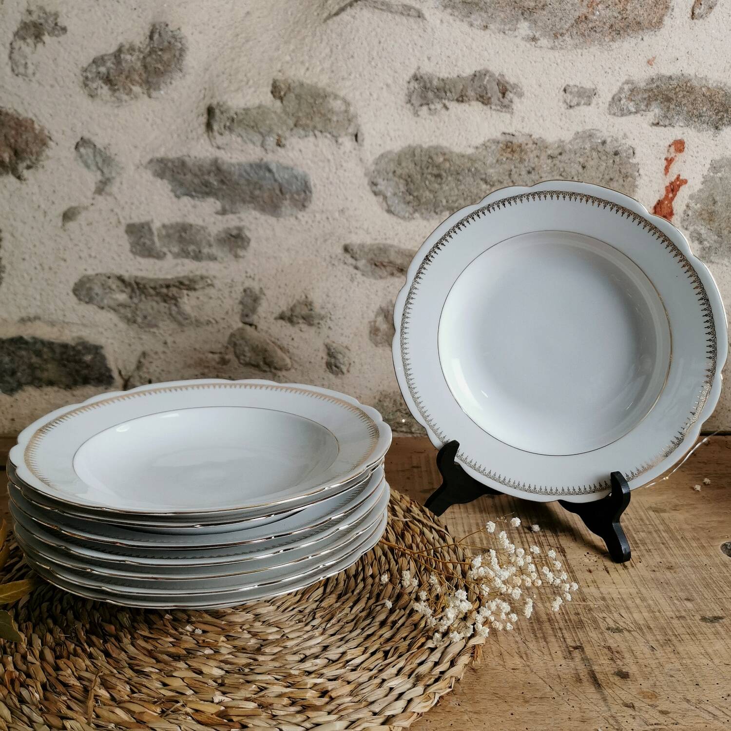 8 Bavaria porcelain soup plates