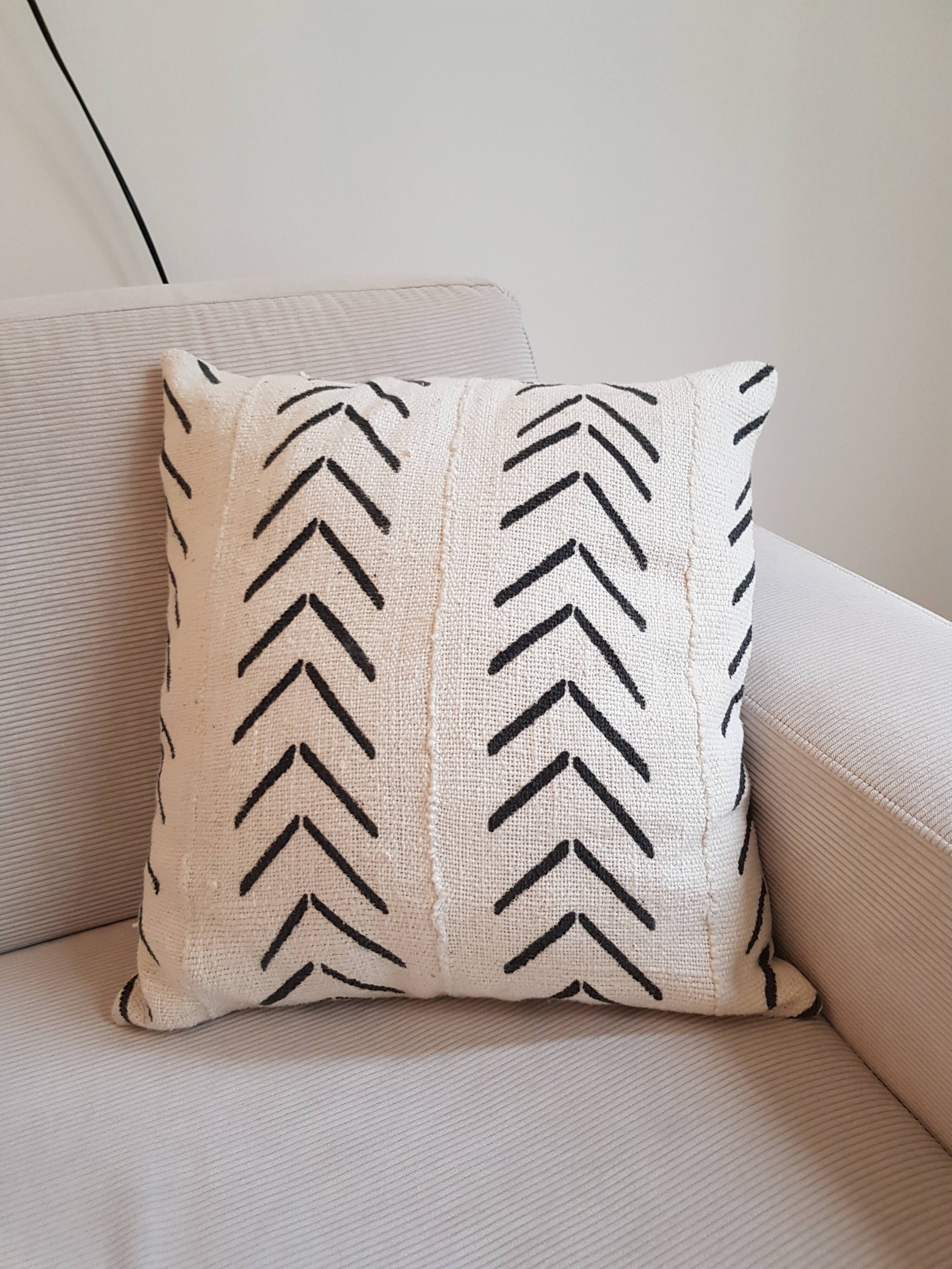 Cushion in bogotan