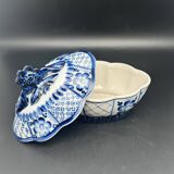 Decorative blue porcelain box – 1224d8