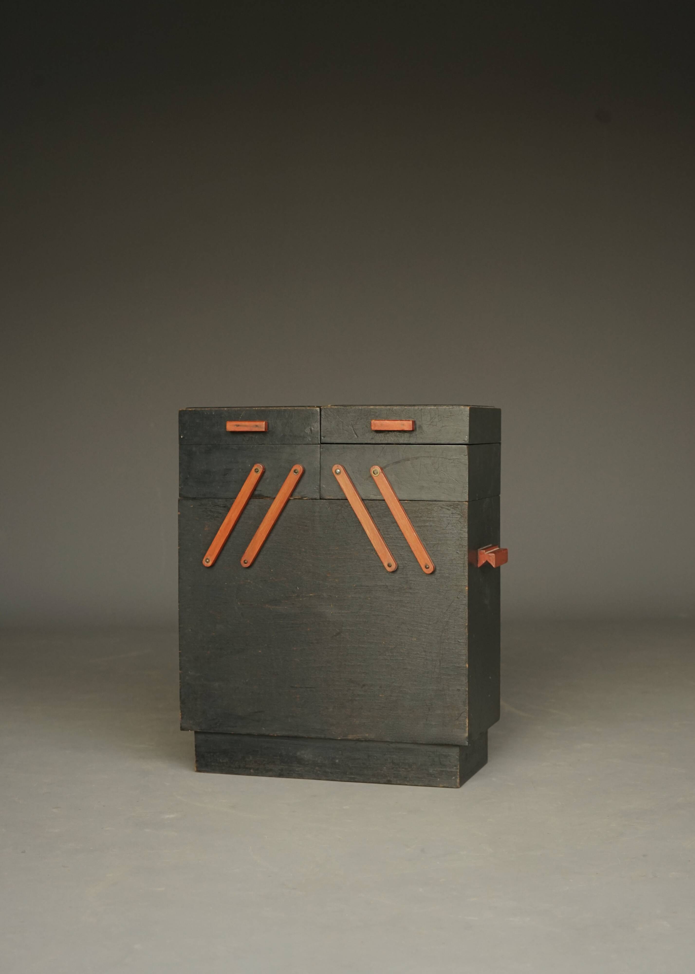 Dutch modernist sewing cabinet. 1930s.