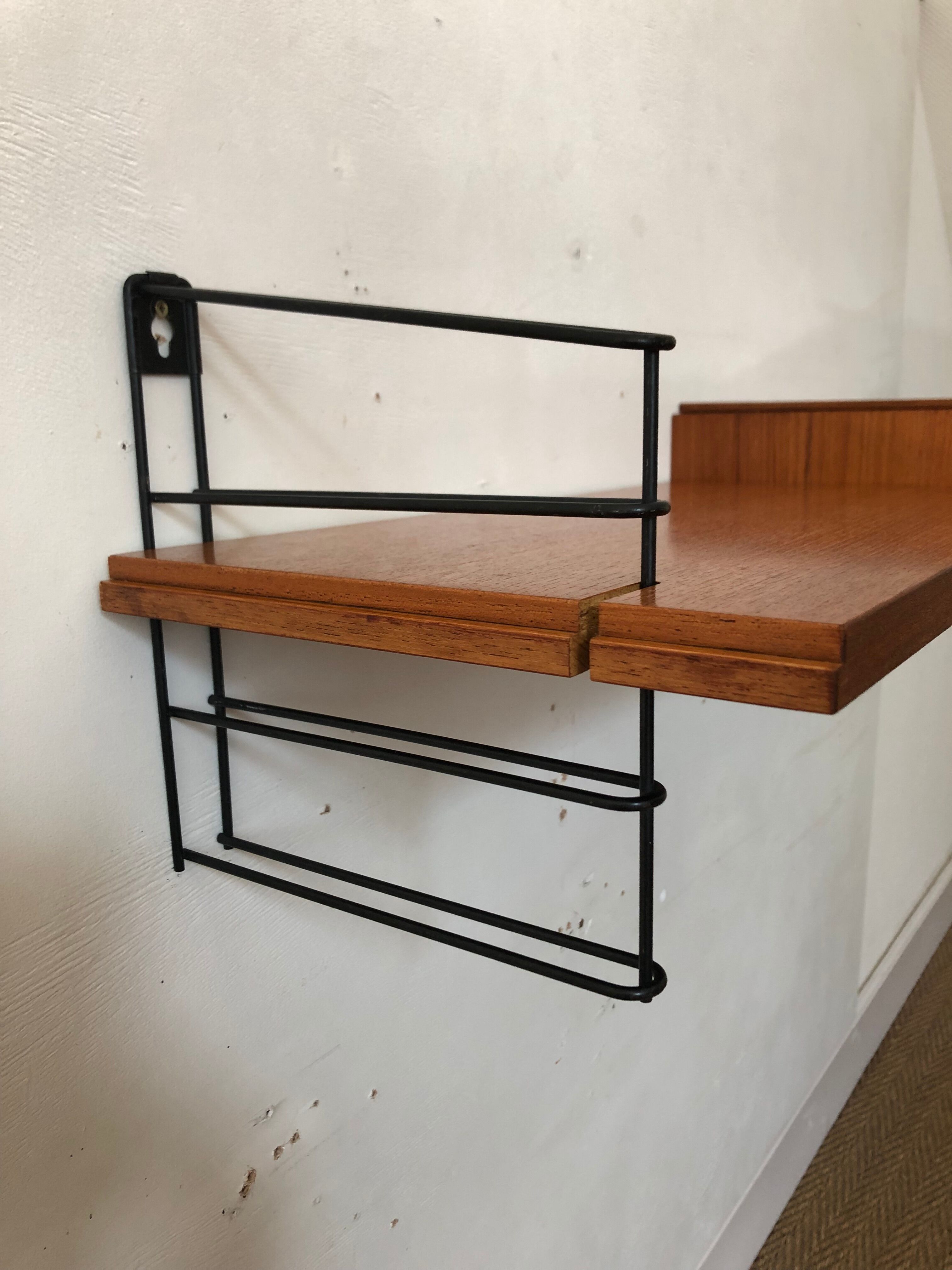 Wall console