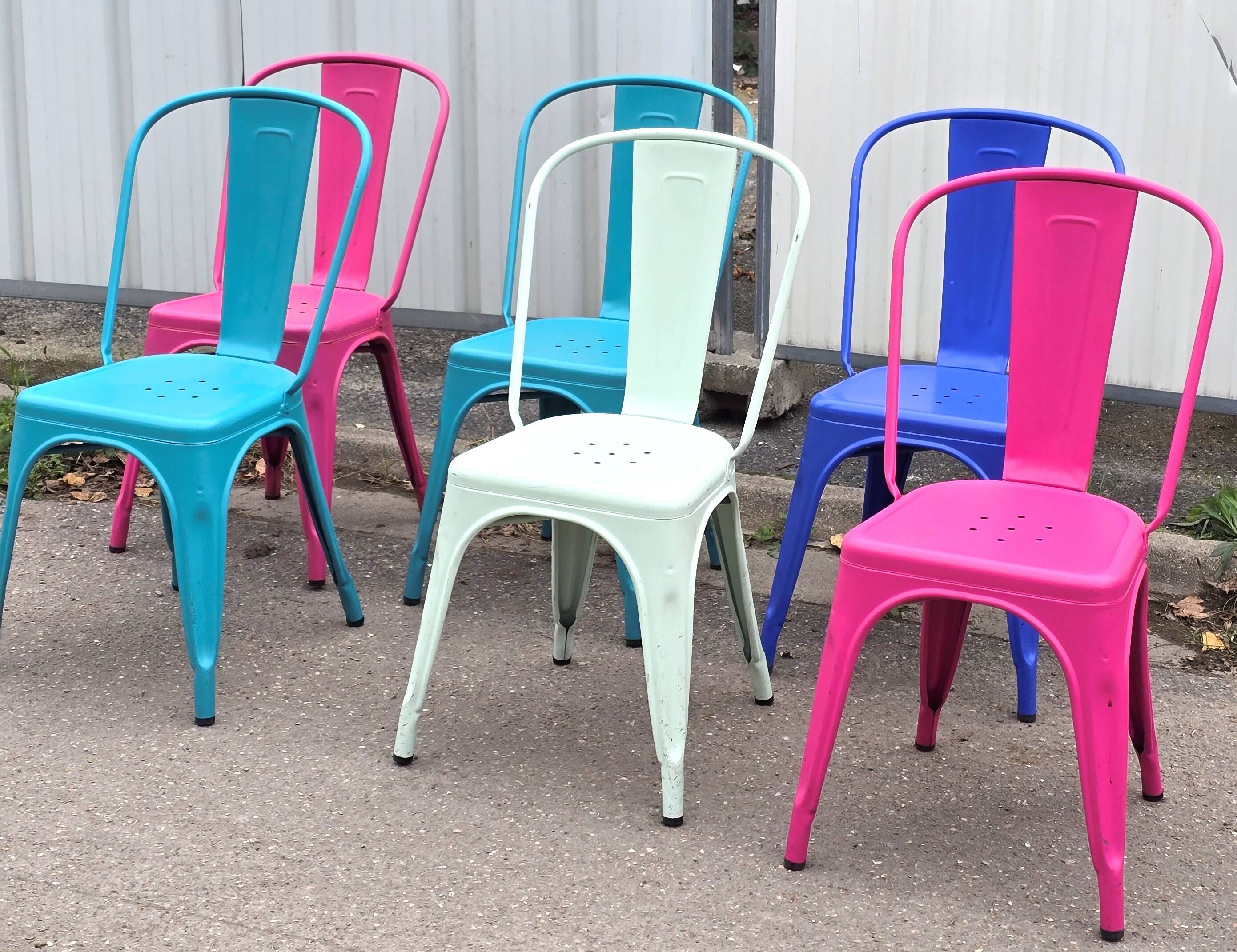 Set of 6 Tolix garden chairs
