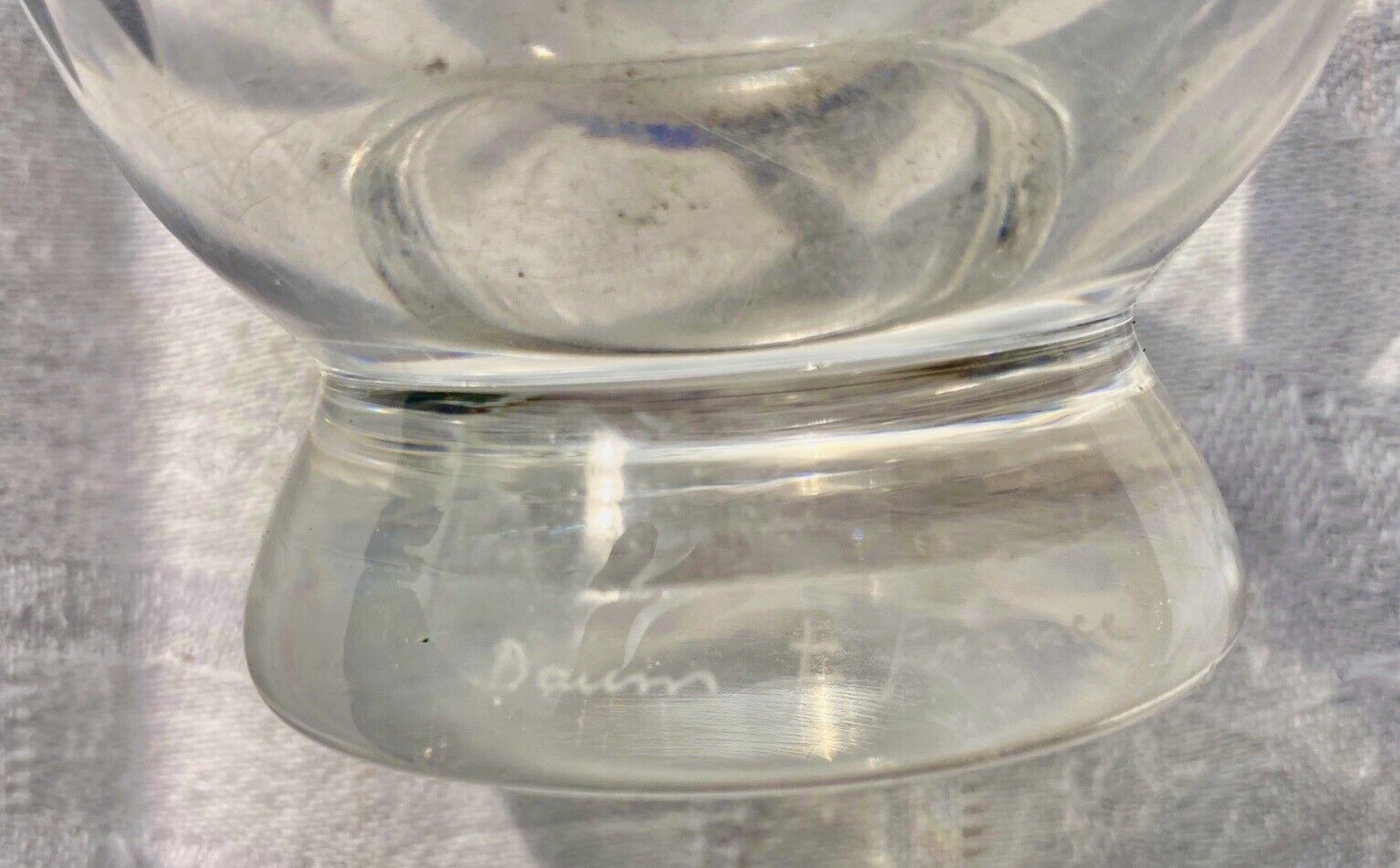 Antique crystal vase signed daum + cross of lorraine and france art deco