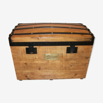 Wooden chest - Travel trunk