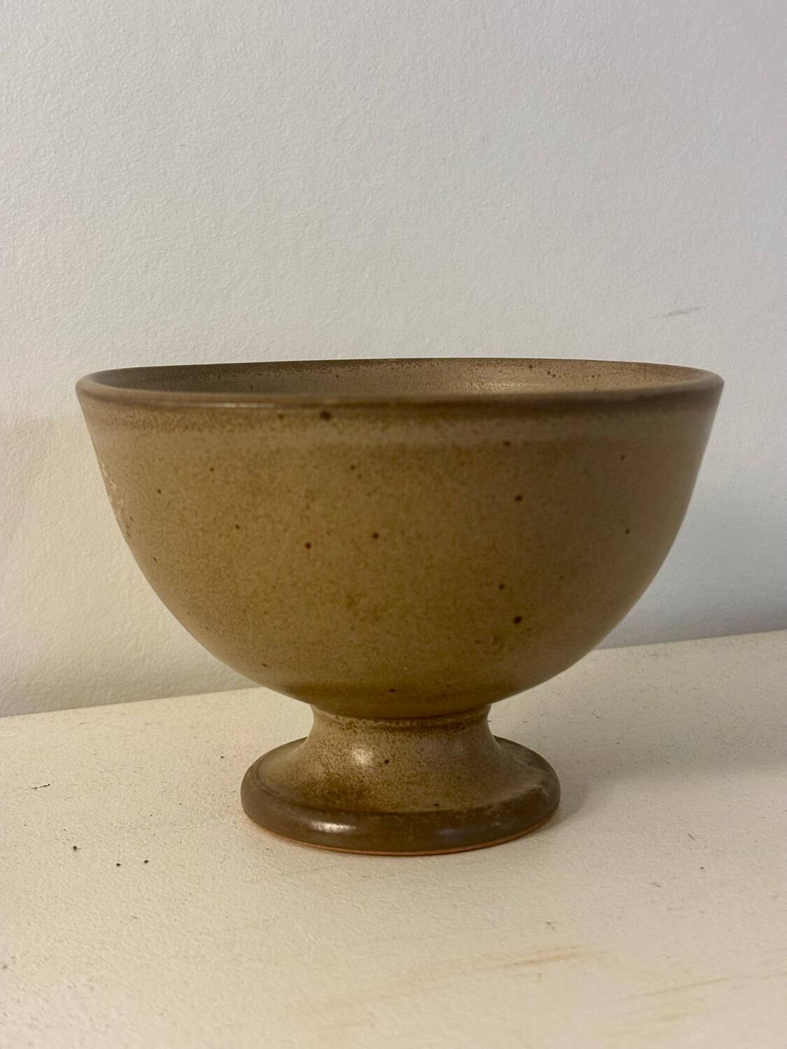 Very pretty stoneware footed bowl