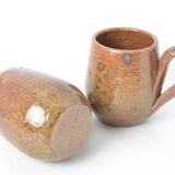 Pair of stoneware mugs – Vintage handmade ceramics – Speckled brown tones