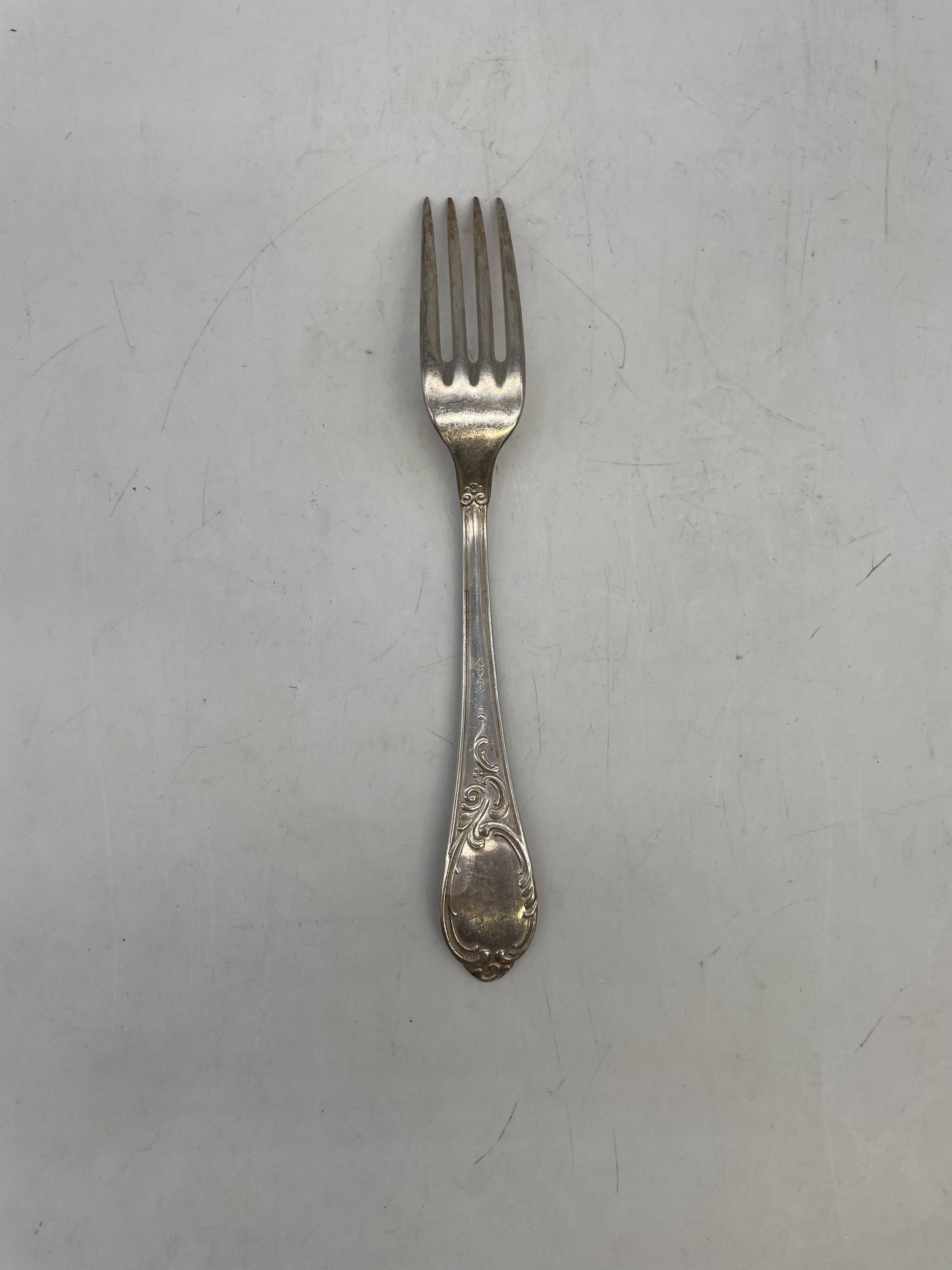 Lot of 10 soup spoons and 10 lunch forks, 800 silver.