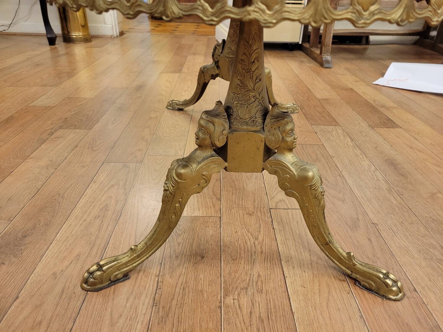 Coffee table in gilded bronze and marble