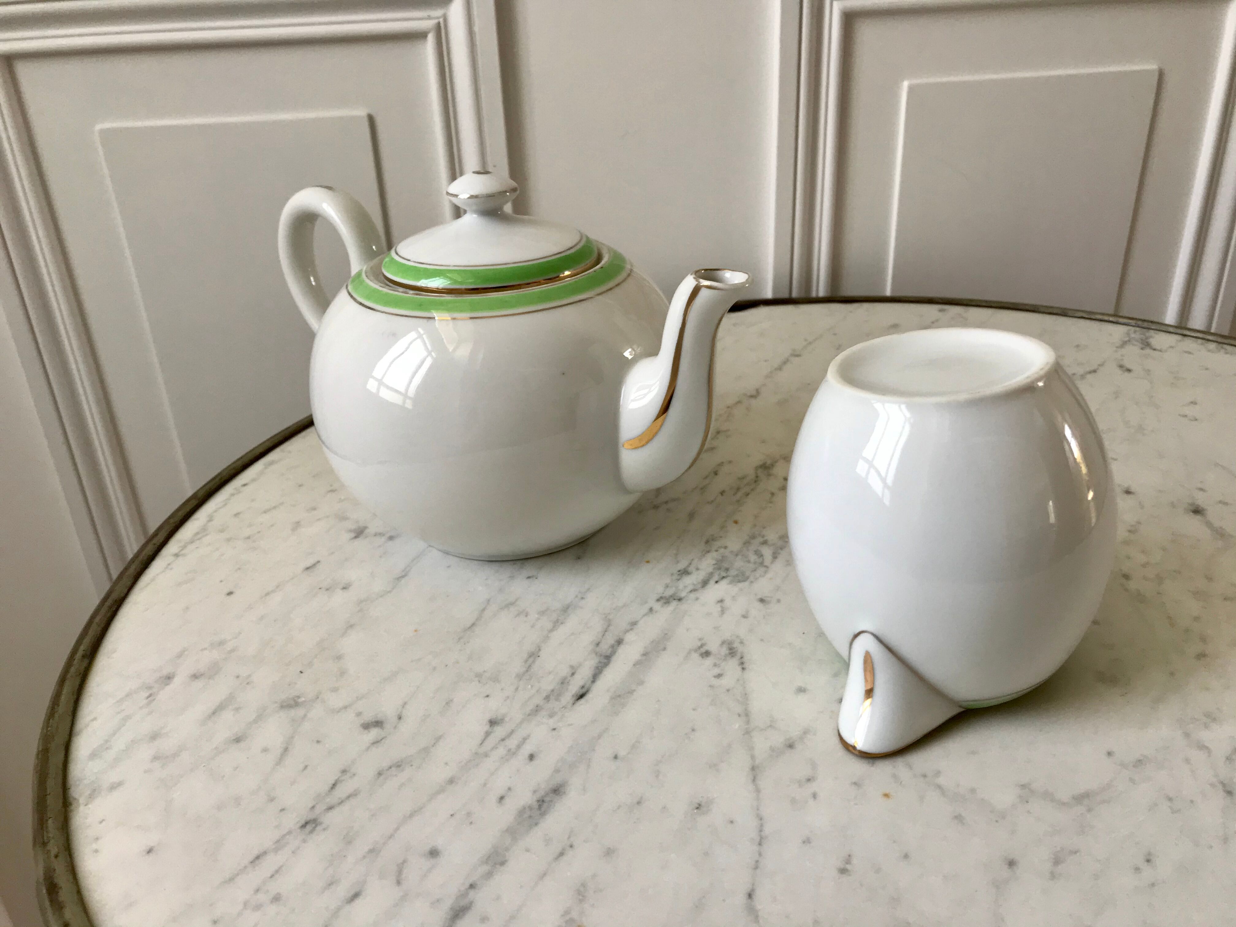 Duo of a teapot and a milk jar 60s