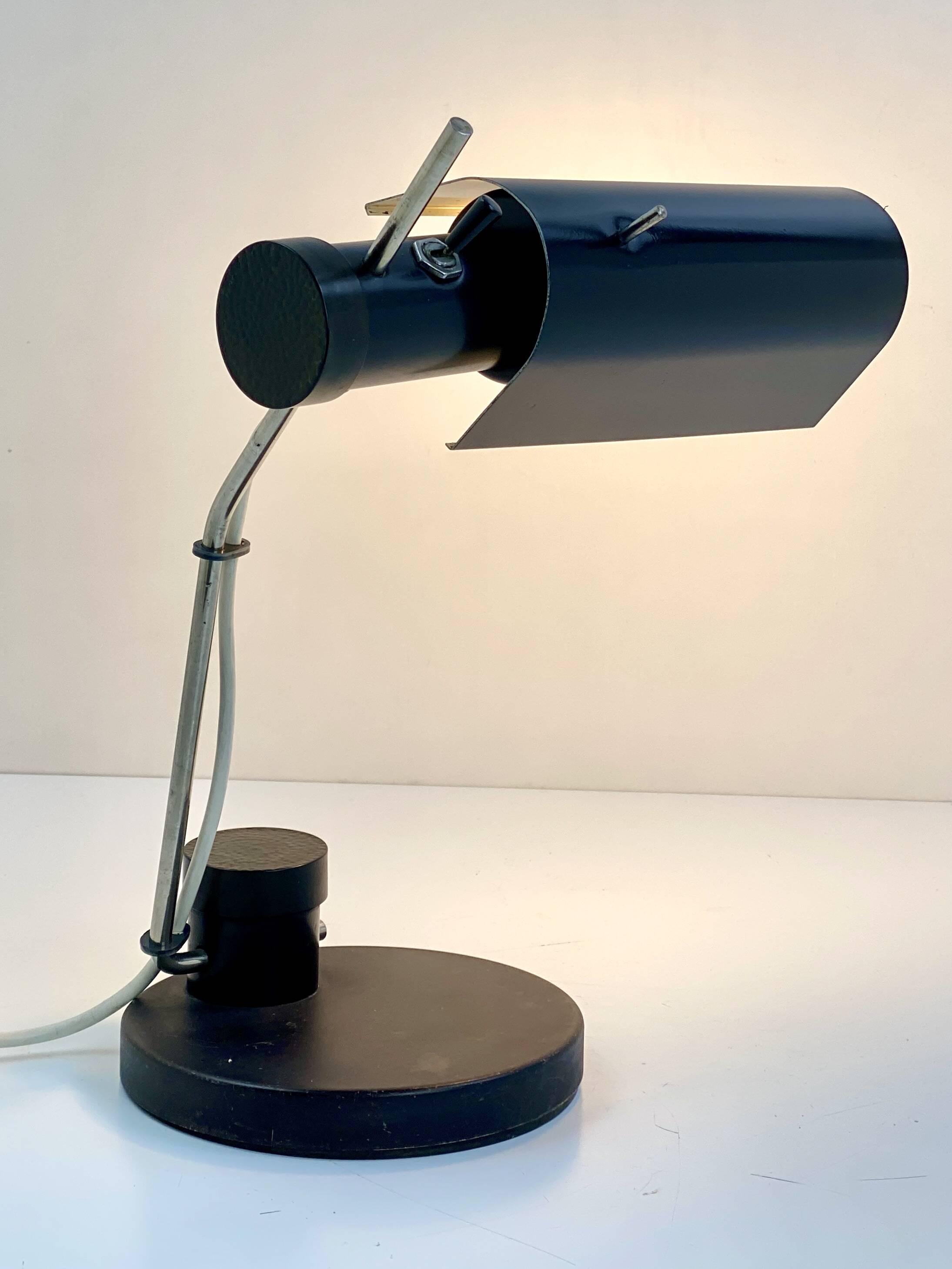 Desk lamp TK-501, Oskar Immerschied, 1960 by PGH Metalldrücker