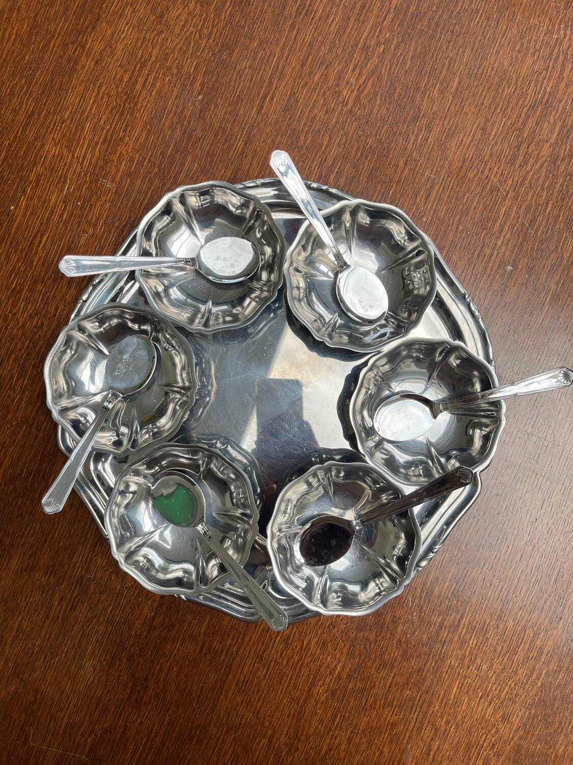 Stainless steel ice cream service