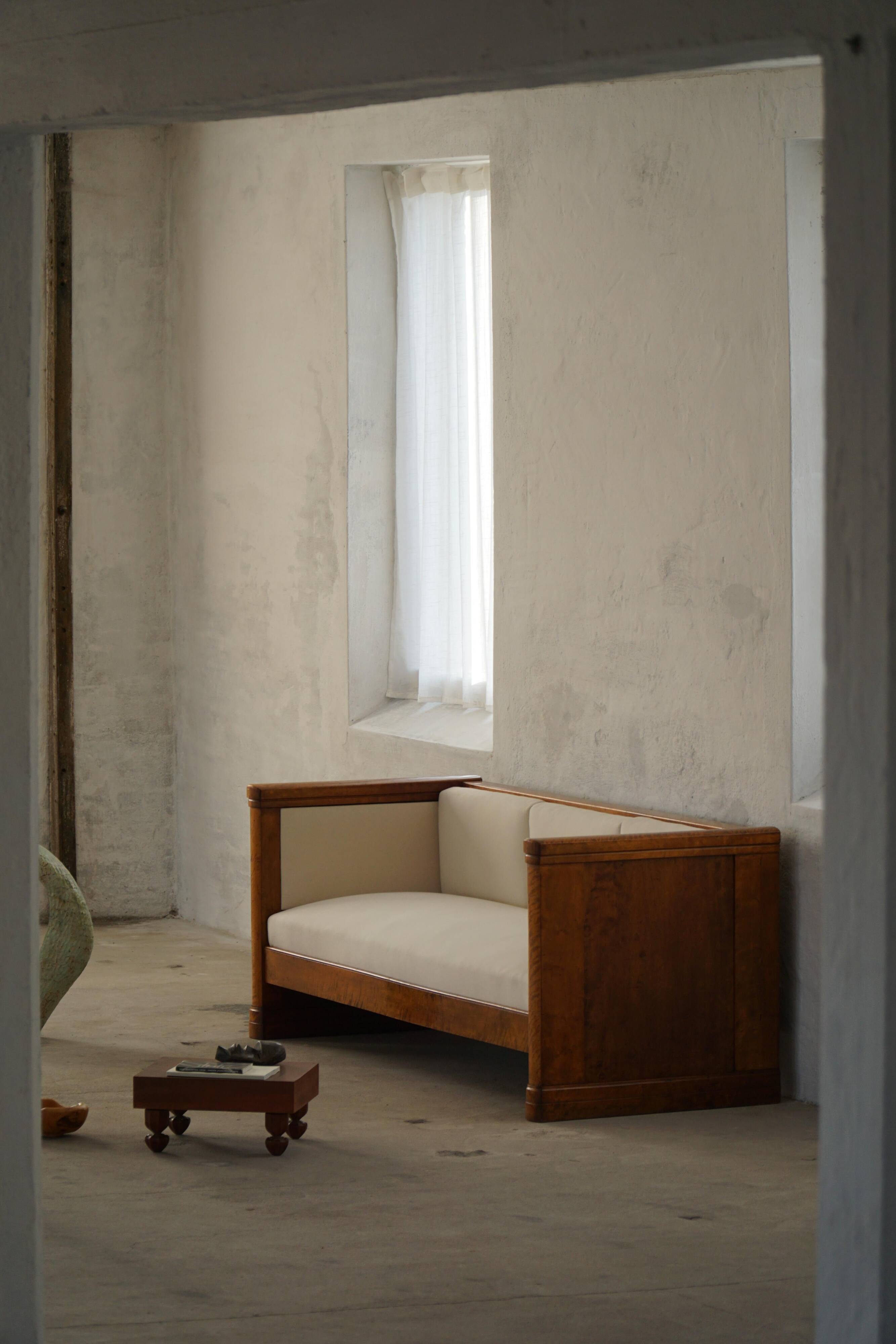 Self-supporting canapé "Karl Johan" from the early 20th century, modern Swedish style.