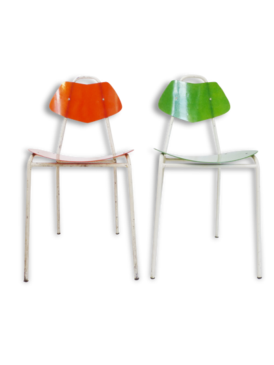 Paire de chaises en fibre de verre et métal 1950 vintage : travail français des années 50