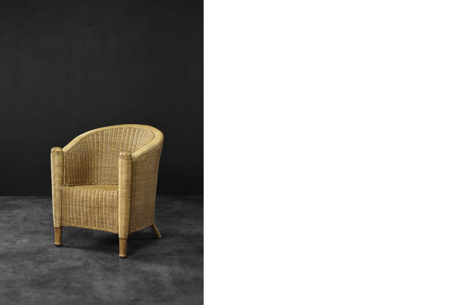 Vintage Mid-Century Italian Modern Boho Rattan Barrel Chair, 1970s