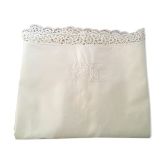 Taie d'oreiller monogrammée en coton et dentelle crochet