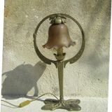 Lampe de style art nouveau