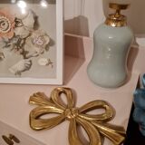 Vintage knot bottom