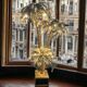 Lampadaire en forme de palmier a 3 branches en métal doré