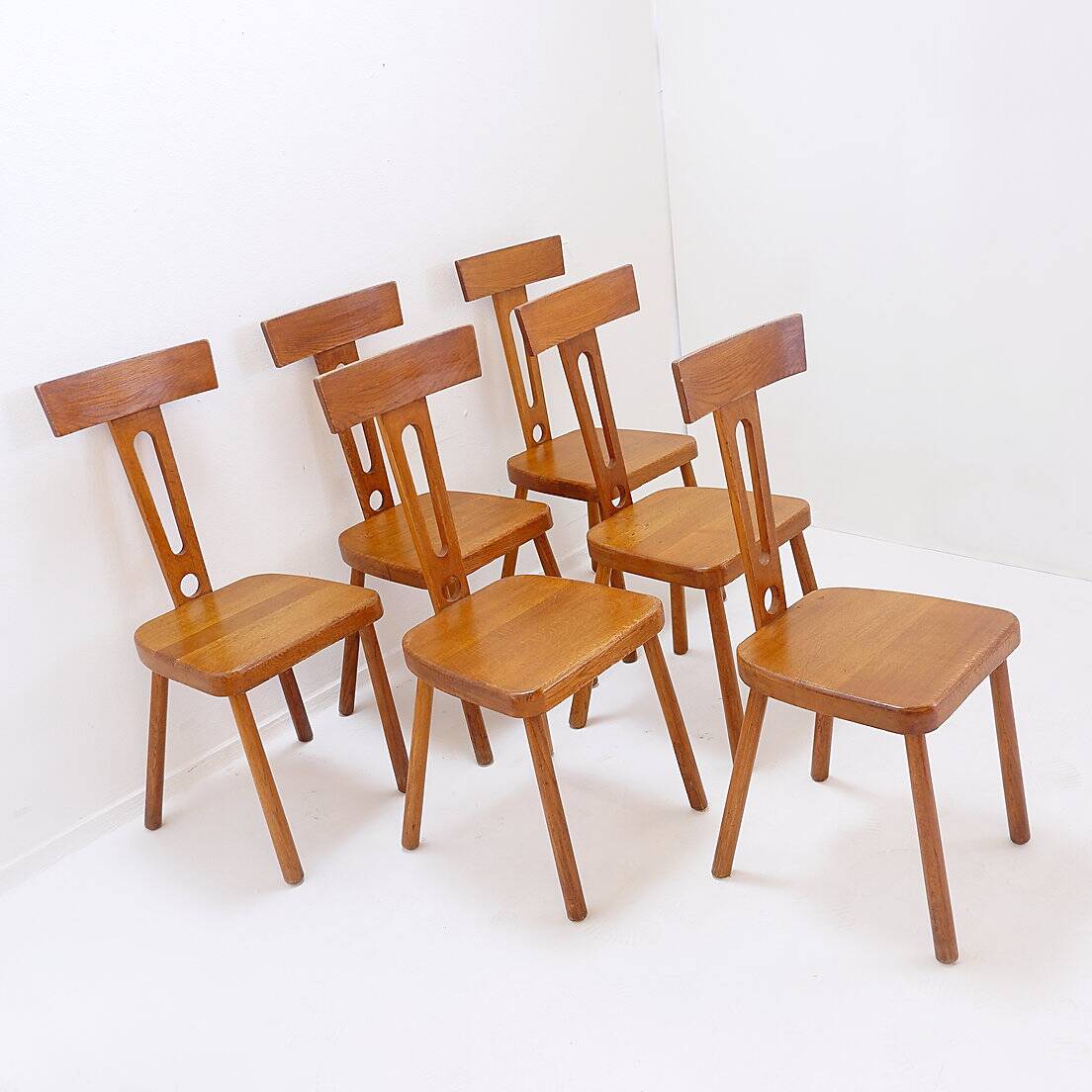 Set of 6 wooden T backs Dining Chairs - 1960s