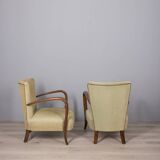 PAIR OF VINTAGE 1940S ARMCHAIRS IN WOOD AND FABRIC, ITALIAN DESIGN