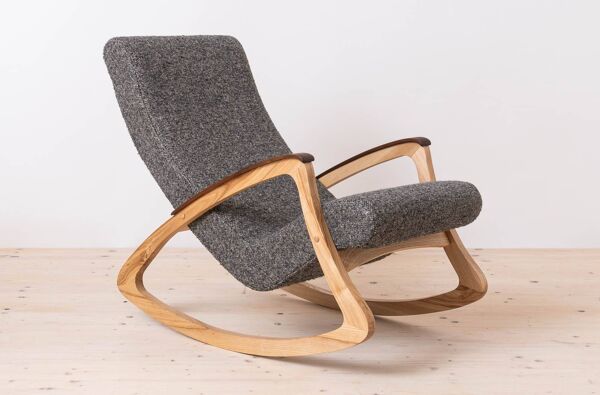 Fauteuil à bascule vintage moderne du milieu du siècle, Tchécoslovaquie, années 1950, retapissé